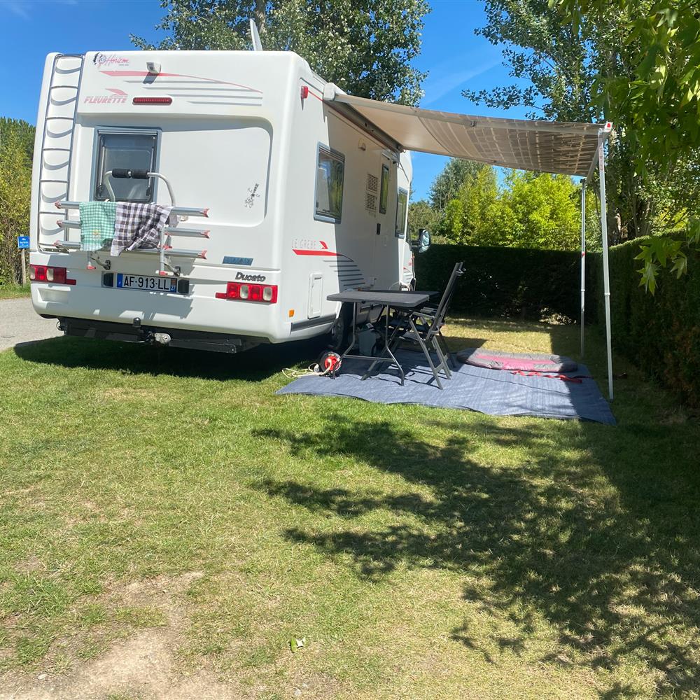 Stellplatz für Wohnmobile camping les Genêts in Sarzeau